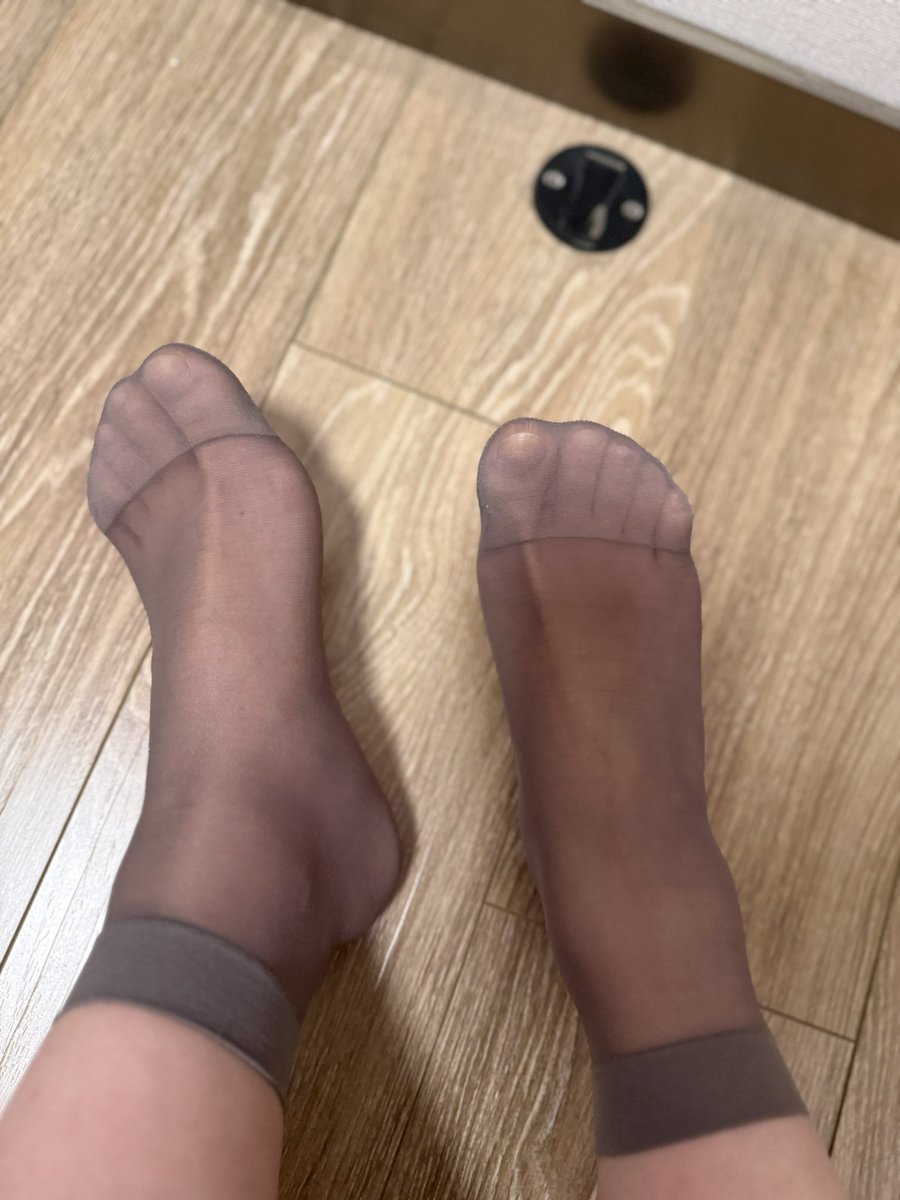爱白 tweet media