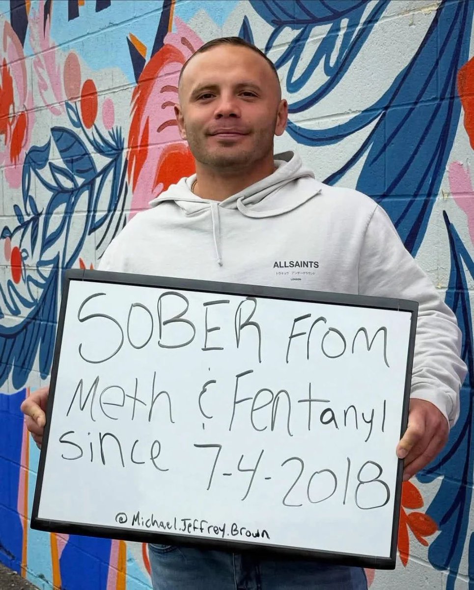 SOBER HUMOR AND MOTIVATION (@sober_lifestyl) on Twitter photo 