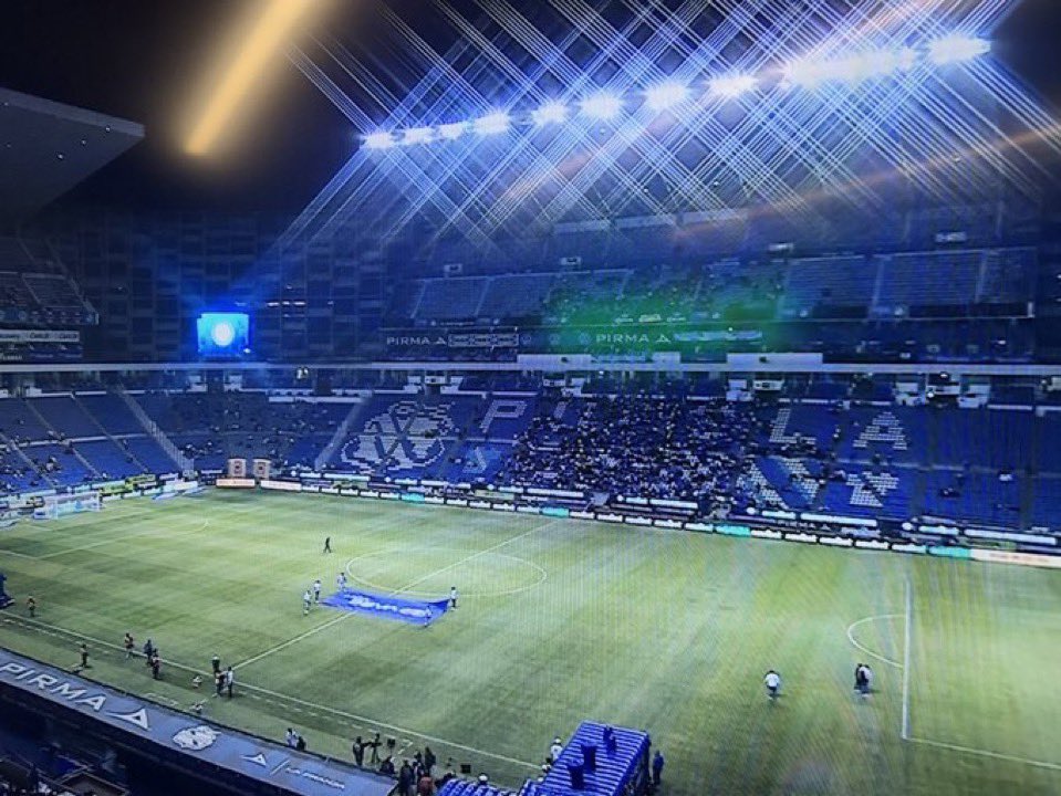 pero si no llenan ni el estadio del puebla 😭