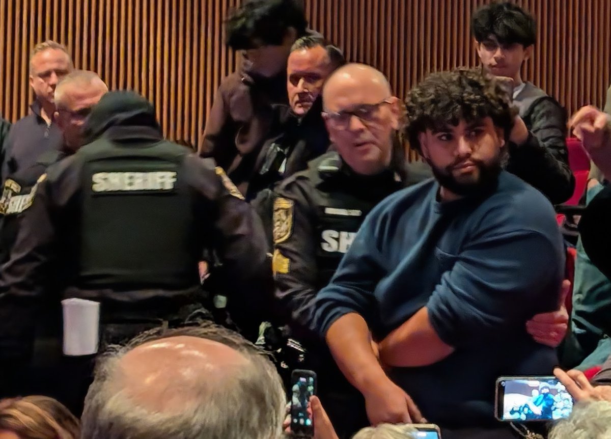 David McKay Wilson tweet media