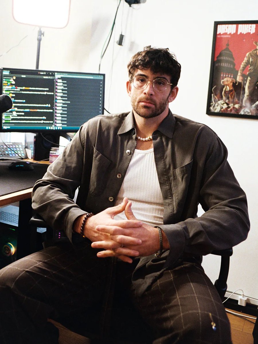 qtctwt's tweet photo. Hasan Piker is NOT a #GRAMMYs winner. That is a total of 0 wins and 0 nominations. https://t.co/h0CqOtvrcn