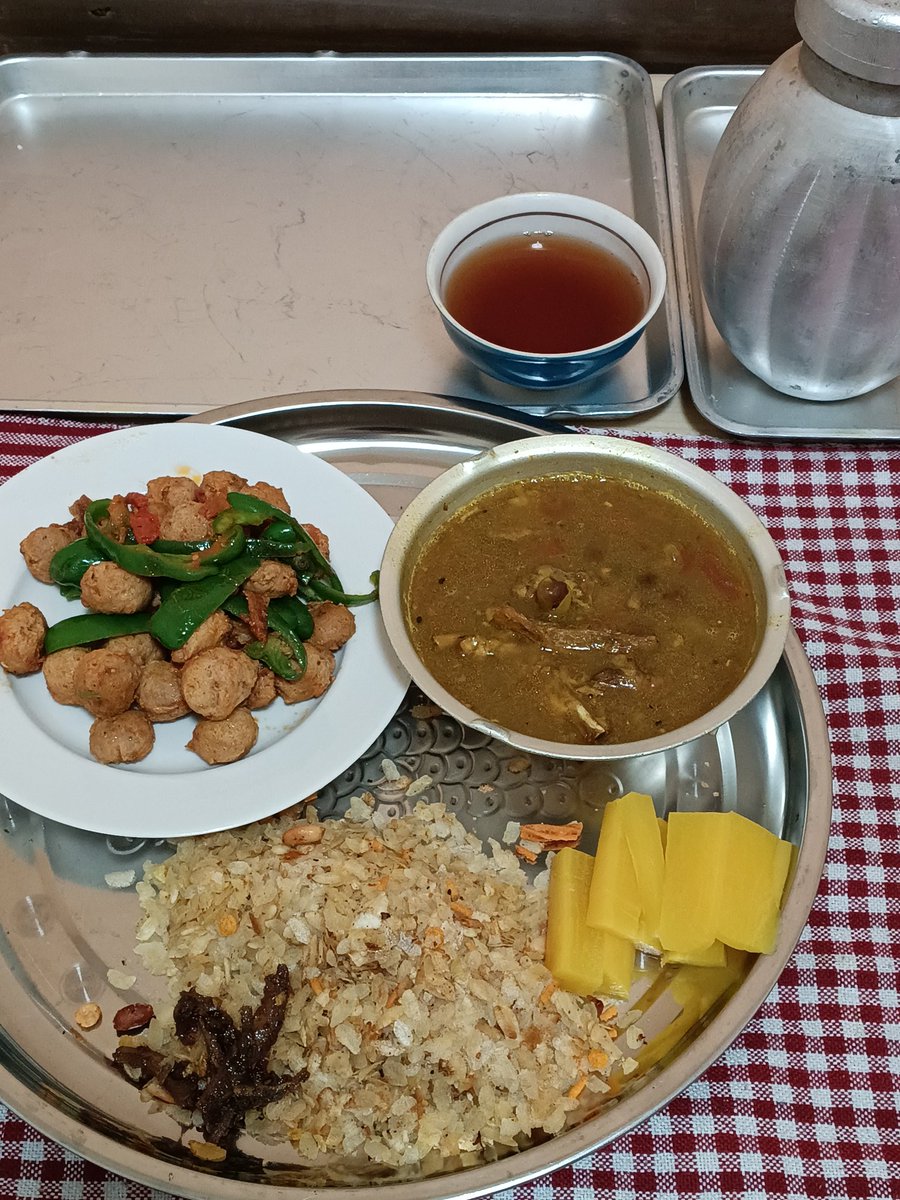 tnk_dx1111's tweet image. お昼ごはんをいただきます🍚🙏