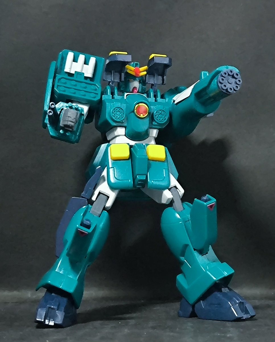 旧キットガンダムレオパルド微塗装で完成 旧キットだからあんま動か