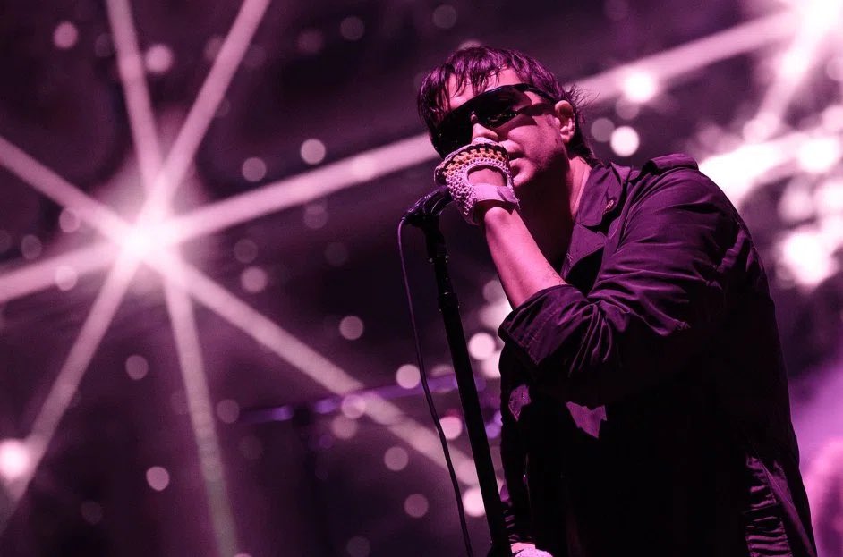 E6jLy's tweet image. 【SUMMER SONIC 2026】にヘッドライナーとして出演決定、ガレージロック・リバイバルの先駆者にして2000年代NYの音楽シーンを牽引した伝説的ロックバンドThe Strokes(ザ・ストロークス)の来日を盛り上げるべく、代表曲を網羅した入門に最適なプレイリストを作成いたしました。
music.apple.com/jp/playlist/th…