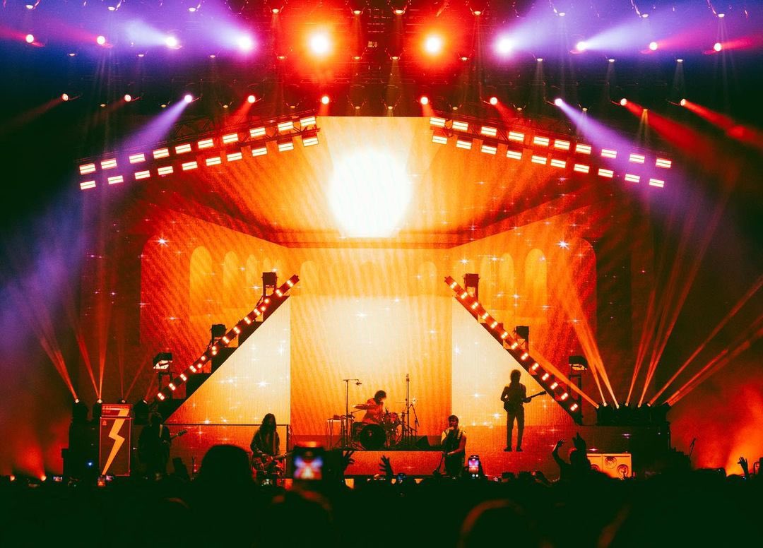 E6jLy's tweet image. 【SUMMER SONIC 2026】にヘッドライナーとして出演決定、ガレージロック・リバイバルの先駆者にして2000年代NYの音楽シーンを牽引した伝説的ロックバンドThe Strokes(ザ・ストロークス)の来日を盛り上げるべく、代表曲を網羅した入門に最適なプレイリストを作成いたしました。
music.apple.com/jp/playlist/th…