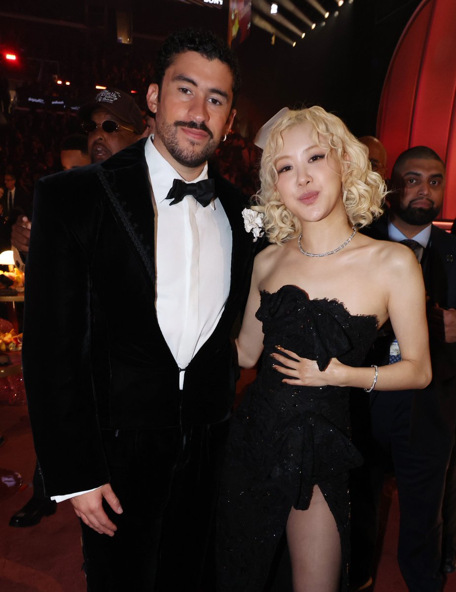 4K | Rosé and Bad Bunny at the 68th GRAMMY Awards
(Kevin Mazur/Johnny Nunez/Getty)