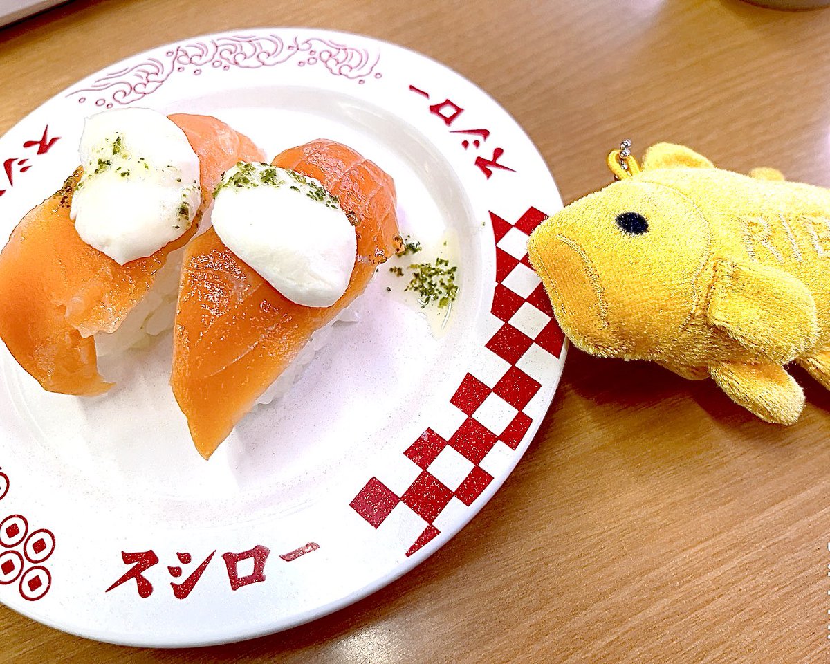 uouo0801's tweet photo. 🍣🥰 https://t.co/Xdhzmni9rf