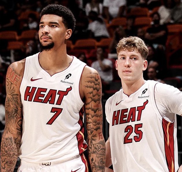 WadexFlash's tweet photo. Kel’el Ware with 17 points and 6 rebounds tonight in 18 minutes.

Kasparas Jakucionis with 9 assists on 1 turnover tonight in 19 minutes.

Great back to back first-round selections for the Miami Heat. https://t.co/u5XUXCAadU