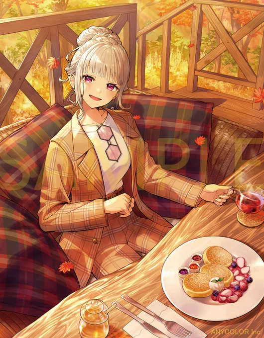 【おしらせ!】 にじさんじ樋口楓さんの 誕生日用のお写真を撮らせていただきました カフェでまったりしていただいてます よろしくお願いします～! #にじストア