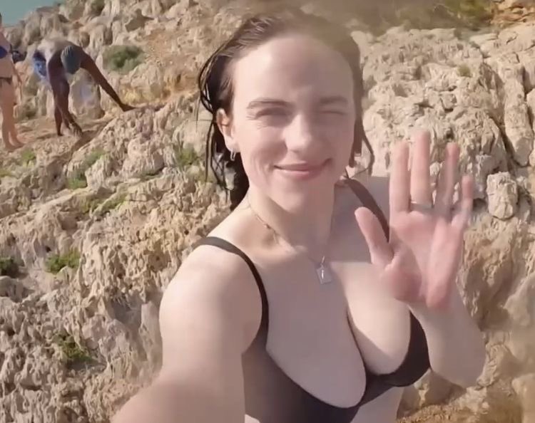 Ladyshameika's tweet image. imagina ser Billie Eilish 

25 anos
10 grammys
1 aoty 
1 bna
2 rotys
2 oscar
3 sotys