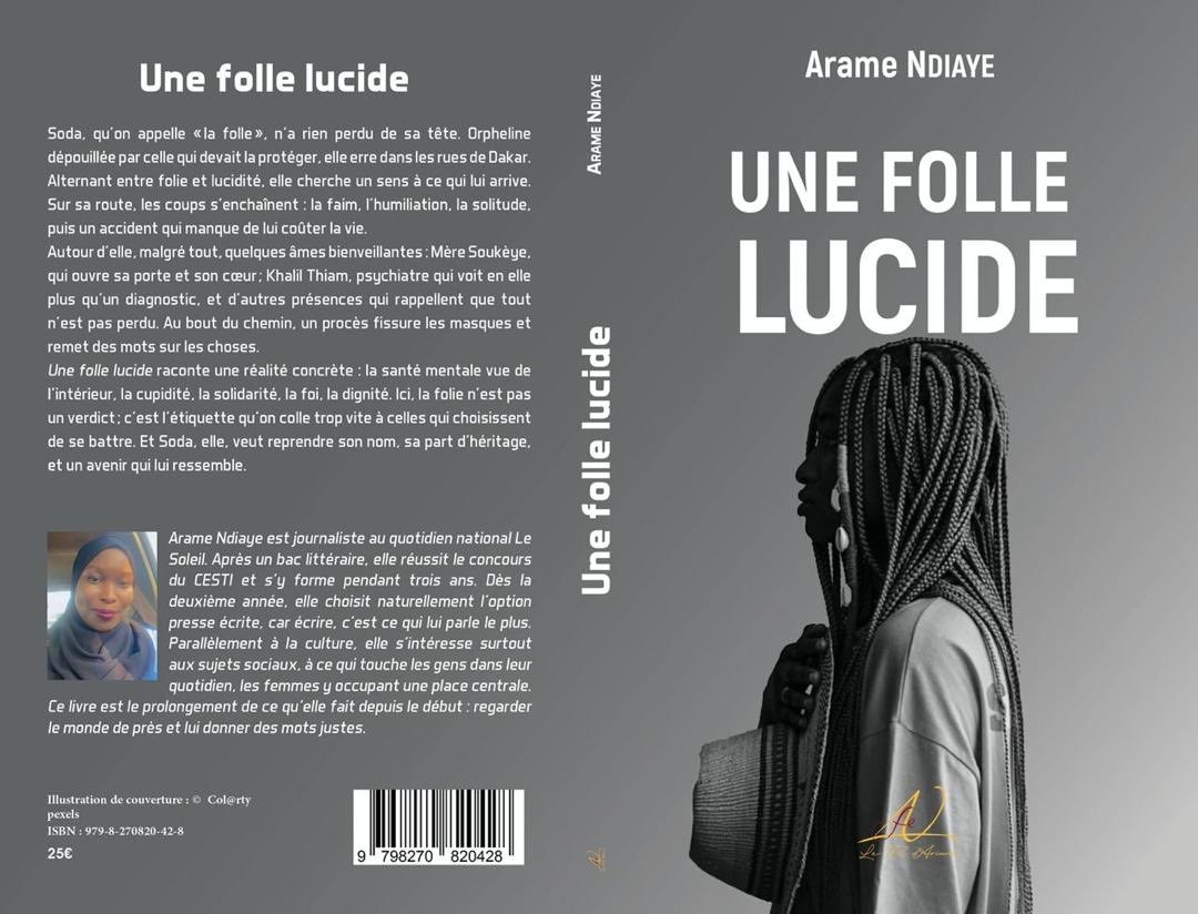 arame010's tweet photo. Aujourd’hui, mon livre Une folle lucide a vu le jour.
J’ai encore du mal à réaliser que ce projet, que je pensais voir naître il y a déjà des années, est enfin là.

Un grand merci à ma maison d’édition Fil d’Ariane et à mon préfacier Samba Oumar Fall.

#litterature 
#kebetu https://t.co/yLvjFLGJjS