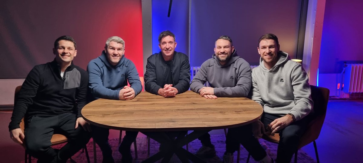 TheSmithBrothersNotAPodcast tweet media