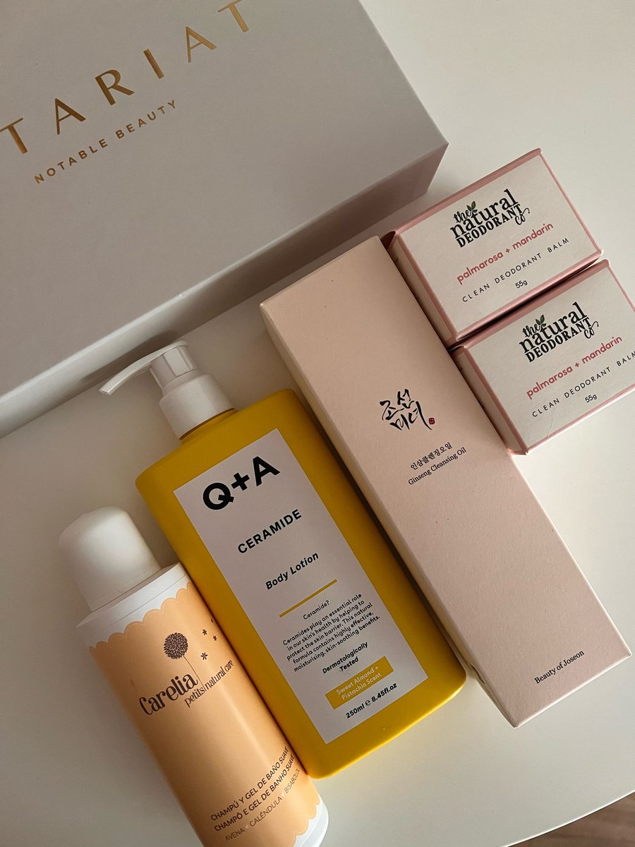 attariat_c's tweet photo. Gracias por hacernos tan felices con vuestros pedidos 🤎

#attariat #cosmeticanatural #makeupbags https://t.co/7eUcqbS72l