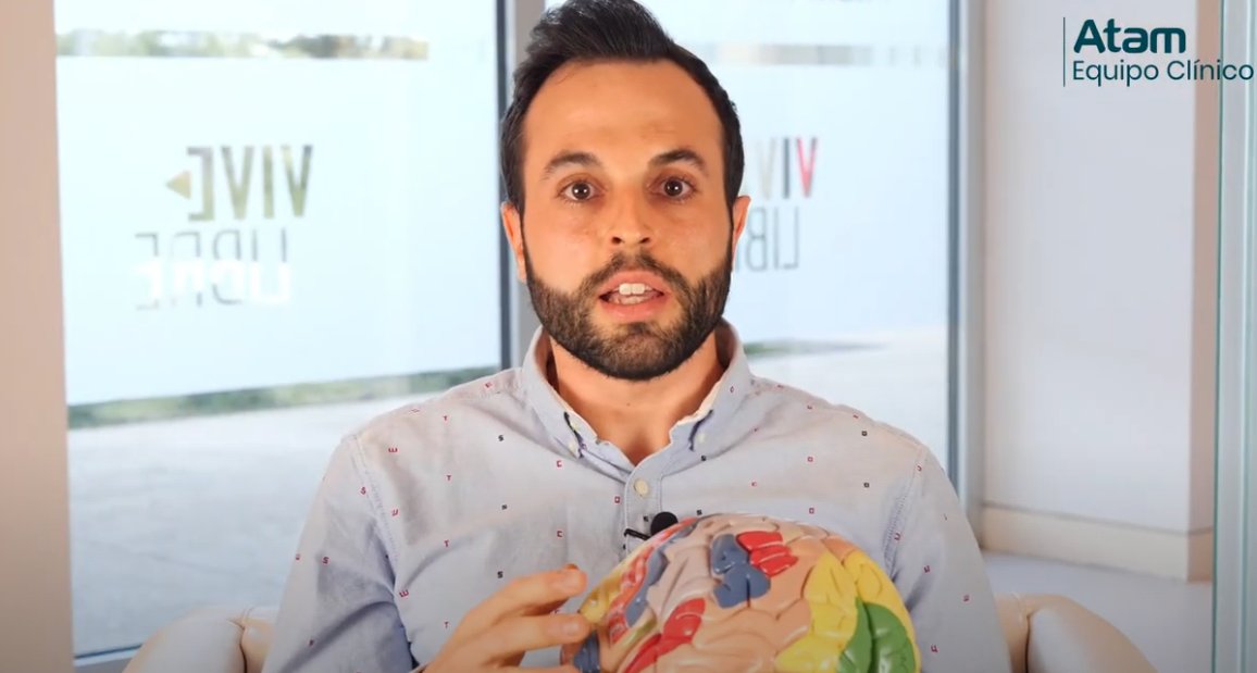 El #envejecimientocerebral causa cambios que afectan a memoria y atención, haciendo que los olvidos sean más comunes. Mantener el cerebro activo, mental y físicamente, puede ralentizar este deterioro. Descubre cómo en este video del <a href="/Equipo_Clinico/">Equipo Clínico Atam</a> 👇

i.mtr.cool/forzequqwx