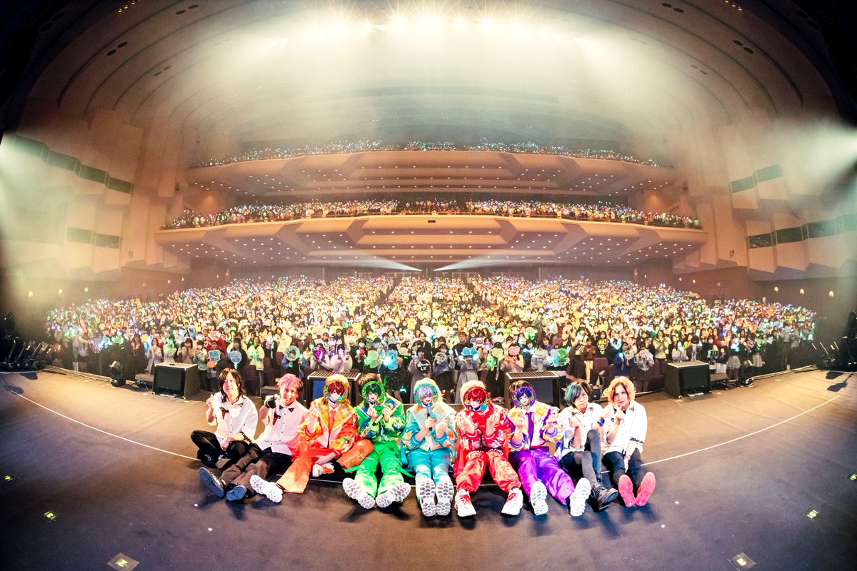 ✧˖┈┈┈┈┈┈┈┈┈┈┈┈┈┈˖✧꙳ StarLight PolaRis One Man