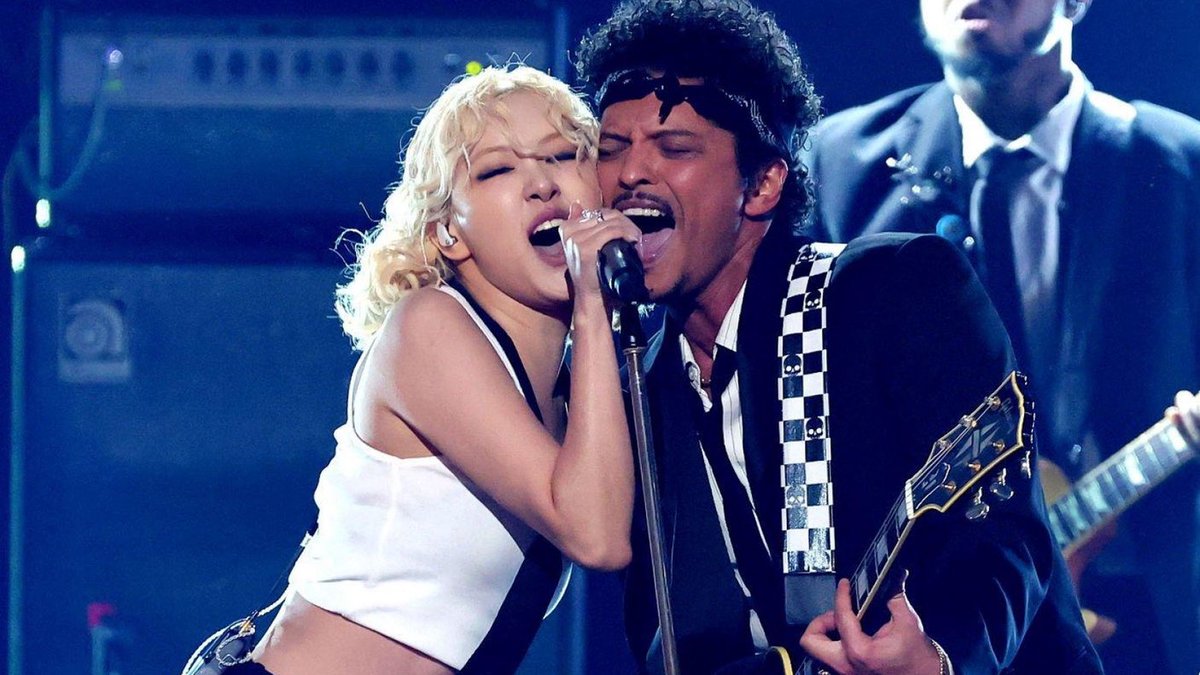 TheePopCore's tweet image. Billboard ranks the best performances from the 2026 #GRAMMYs:

1. Tyler, the Creator, “Thought I Was Dead,” “Like Him,” “Sugar On My Tongue”
2. Bruno Mars &amp;amp; Rosé, “APT.”
3. Lady Gaga, “Abracadabra”
4. Sabrina Carpenter, “Manchild”
5. Justin Bieber, “Yukon”
6. Olivia Dean, “Man I…