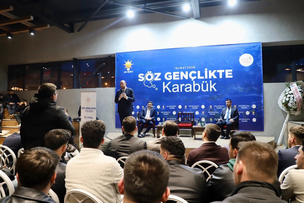 AKKADINKARABK1's tweet photo. 📍"Söz Gençlikte" Karabük 

İl gençlik kolları teşkilatımızca düzenlenen programda genç kardeşlerimizle bir araya geldik. https://t.co/f4lxN0EFP7