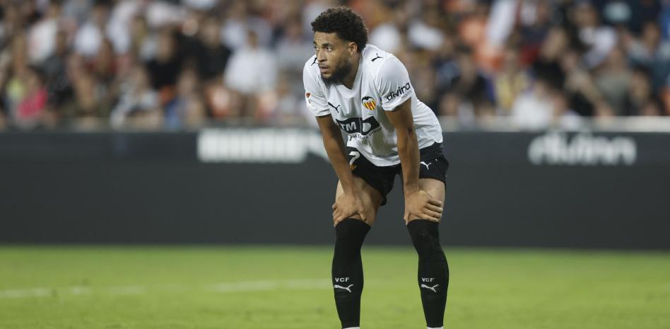 Robo en La Cartuja: el Valencia CF cae ante el Betis por un penalti inventado de Sánchez Martínez
valencianista.net/2026/02/02/rob…
<a href="/valenciacf/">Valencia CF</a> <a href="/amuntvalencia_1/">amuntvalencia_1 💯⚽🦇</a> <a href="/MundoMestalla/">Mundo Mestalla ®</a> <a href="/SentimentChe/">Sentiment Che 🦇</a> <a href="/vixcavalencia/">Sergio Fuster</a> <a href="/AcademiaVCF/">Academia VCF</a>