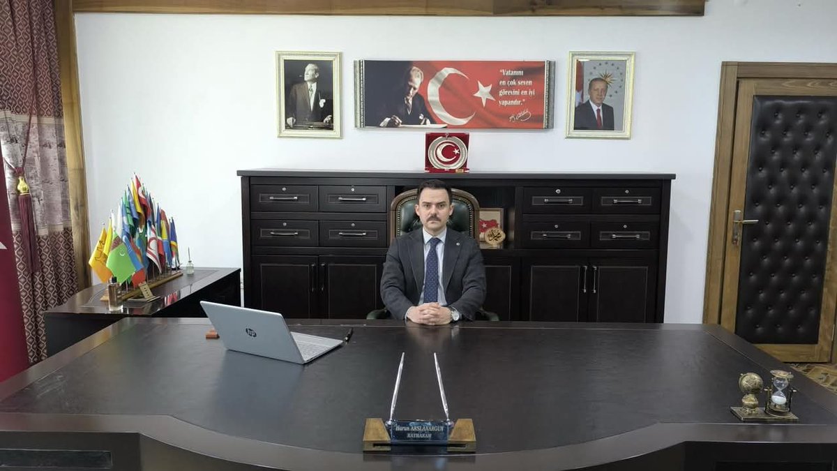 Kaymakam/Belediye Başkan V. Sn. Harun ARSLANARGUN'un Berat Kandili mesajı

facebook.com/share/p/1ARmxy…