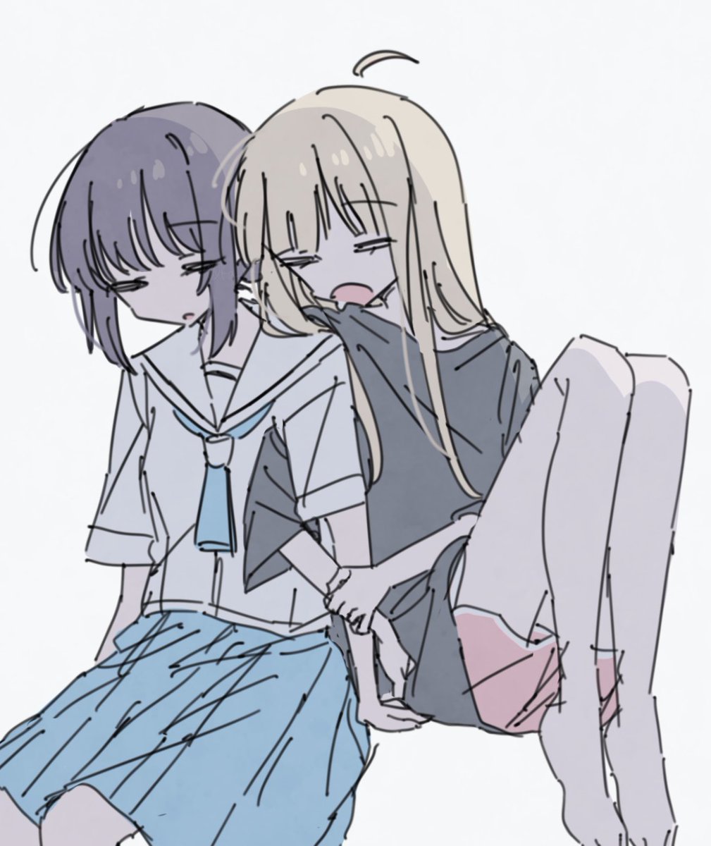 からし tweet media