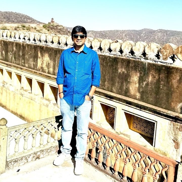 krtkv's tweet photo. #NewProfilePic https://t.co/QpaJT6WPN1