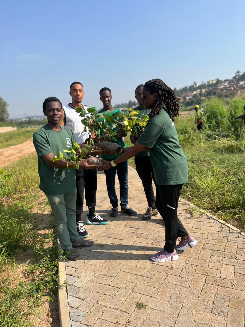 Roots&Shoots Rwanda tweet media