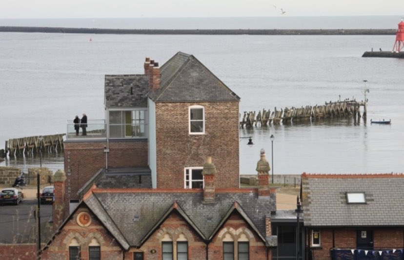 Old Low Light 💙 tweet media