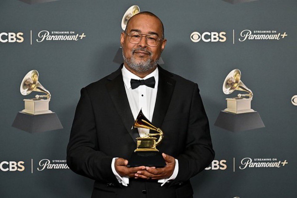 今年のグラミー賞、色々話題になったけど、90年代から活躍するラッパーMad Skillzがここにきて「Best Spoken Word Poetry Album」を受賞したのが熱かったですね