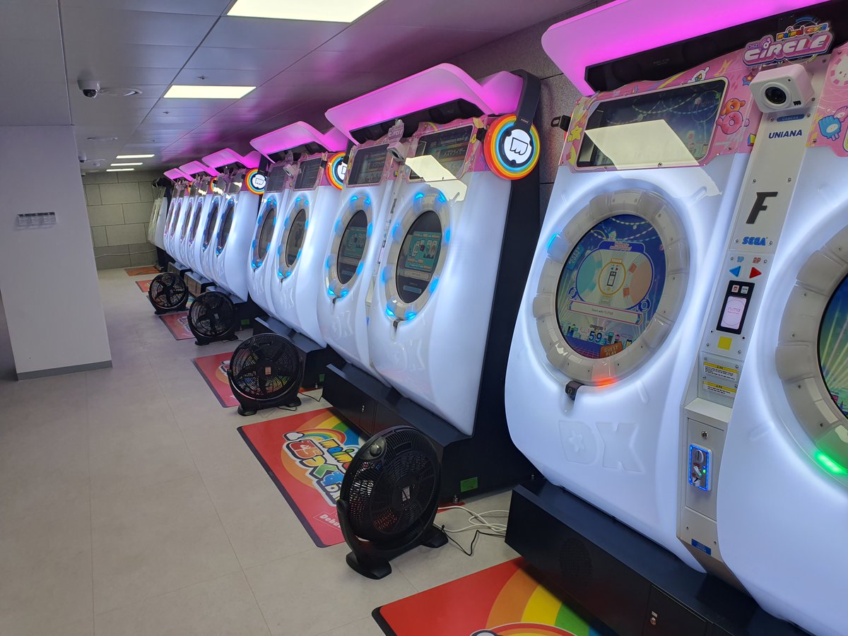 ARCADE__VISION's tweet image. ARCADE VISION 2026/02/02 영업 시작했습니다
많은 이용 부탁드립니다.

[영업시간]

일/월/화/수 : 오전 9시 ~ 오후 11시59분
   목/금/토    : 오전 9시 ~ 익일 새벽4시