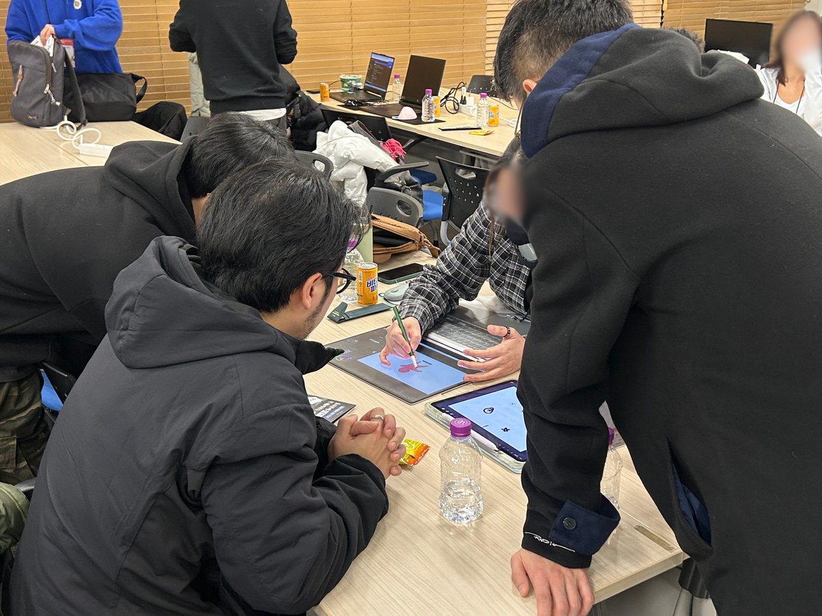 Plithus_official tweet media