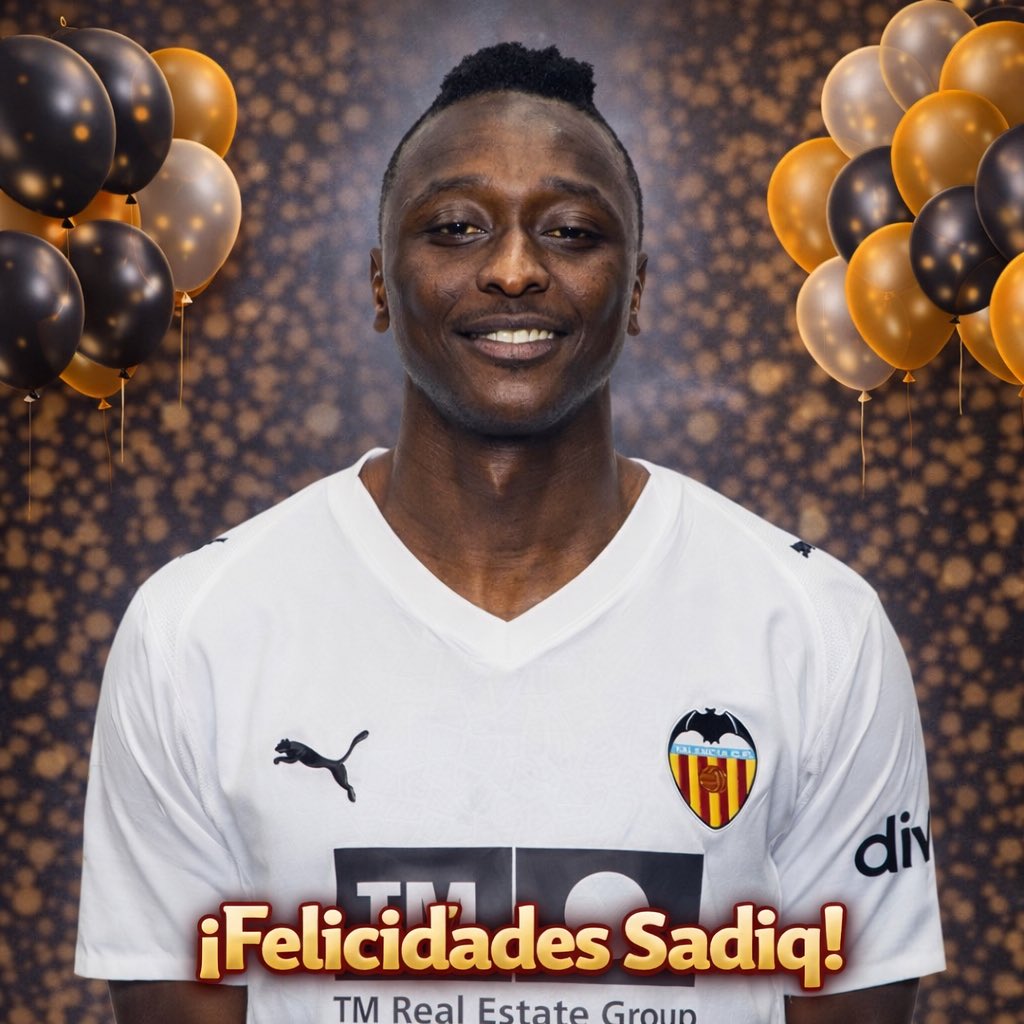 Hoy cumple 29 años Sadiq Umar Mesbah, delantero del Valencia CF. Ha disputado un total de 23 partidos (12 como titular) en los que ha marcado 7 goles.