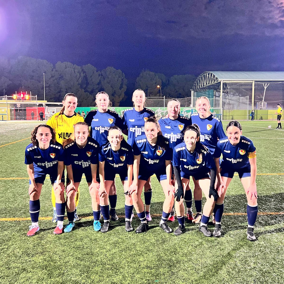 TerrassaFC's tweet photo. 🎉 𝗩𝗜𝗖𝗧Ò𝗥𝗜𝗔 i porteria a zero del @TerrassaFC #futfem (0️⃣-1️⃣) al camp del #FCSantQuirze!

💪 Per signar la 2️⃣a victòria consecutiva a domicili!

🚀 I l'1️⃣1️⃣è triomf #terrassista dels darrers 1️⃣4️⃣ partits!

⚽ @chaarlyysss__ (21'), golejadora!

🙌 AMUNT #TERRASSA! 🙌 https://t.co/1hvXHhFLTq
