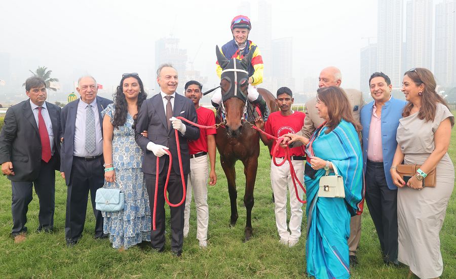 Indiarace.com tweet media