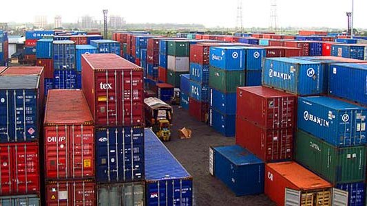 ETNOWlive's tweet image. #StockInNews | Gateway Distriparks: Acquires 25 acres land in Indore for development of Inland Container Depot Project investment estimated at ₹150 cr

#GATEWAY #StockMarket