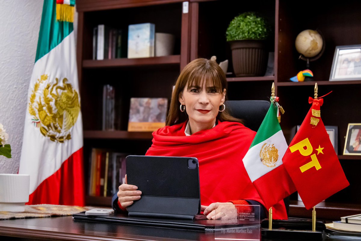 maribelmruiz's tweet photo. Siempre será un honor acompañar a @Claudiashein en hacer posible el más grande programa de vivienda del que se tenga memoria, como Presidenta de la Comisión de Vivienda enviemos un mensaje claro: con la vivienda de la gente no se juega ni se negocia
#TrabajoLegislativo
🧵 4/4 https://t.co/KyHKfiQfTz