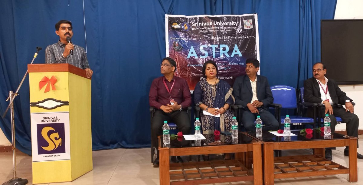 SUIET_Mukka's tweet photo. "Building a personal branding through Entrepreneurship". Shri Ajeya (Director, Rural Development & Self Employment Training Institute, RUDSET Ujire) delivered Talk on "Awareness on StartUp Fundings".
#RUDSET #Ujire #SUIETMukka #SrinivasUniversity #StartupIndia #MakeInIndia 2/n https://t.co/Dct1VqDuU2
