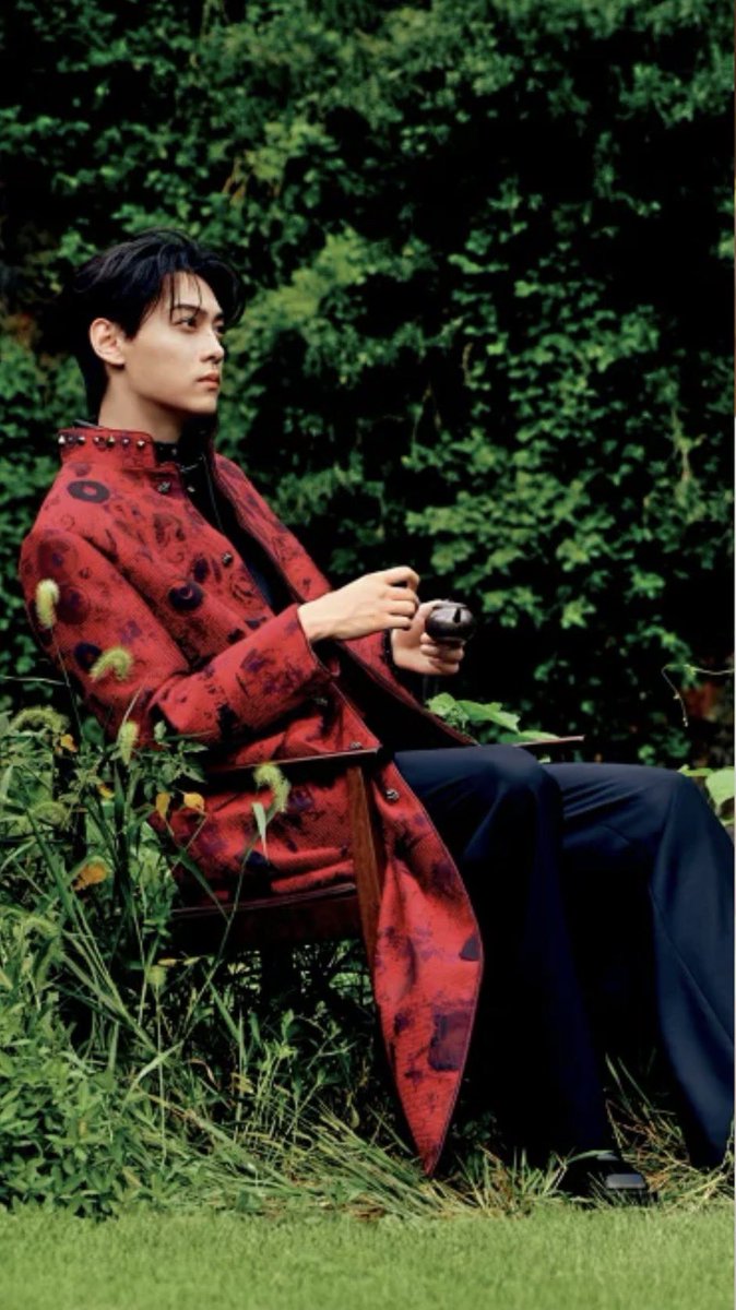 TOXXICCVENOM's tweet photo. Youth icon

YOUTH ROLE MODEL XUNING
#XuningChinaPictorial https://t.co/91noYdknZn