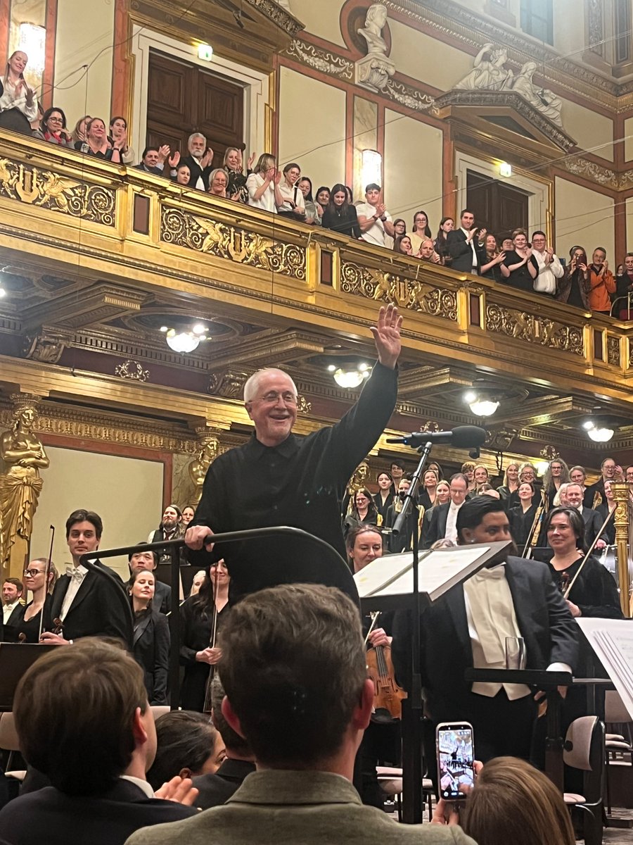 soundtracks-in-concert.com tweet media