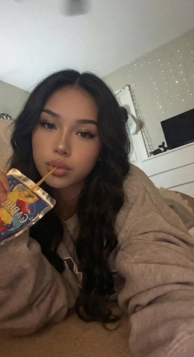 aliaaaluvv's tweet photo. IM HONRYYY ASF RN 🫣 https://t.co/mFWpIMeQON