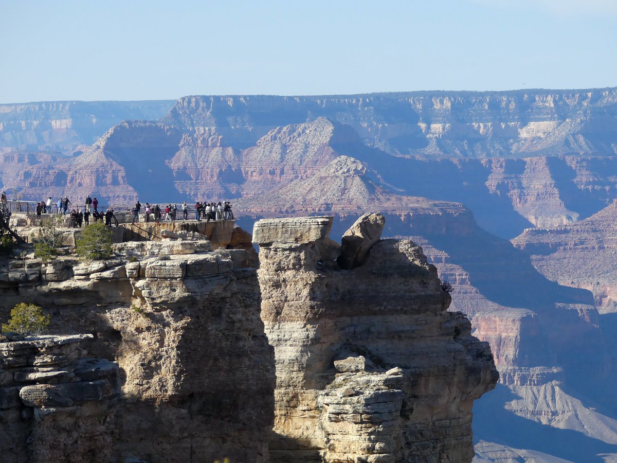 pwmoses11's tweet image. First time my corgis see snow (and love it) ✅
Grand Canyon views✅
Pleasant, not-too-cold weather ✅
Family time ✅
God is good ✅

@GrandCanyonNPS #GrandCanyon #Flagstaff #Corgi