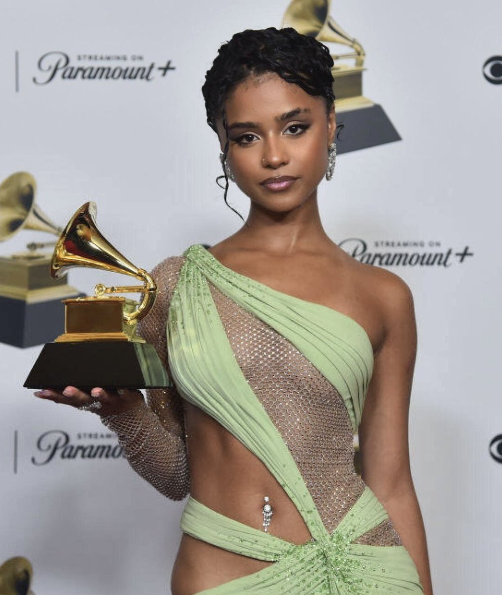 Mr. T.Ceey tweet media