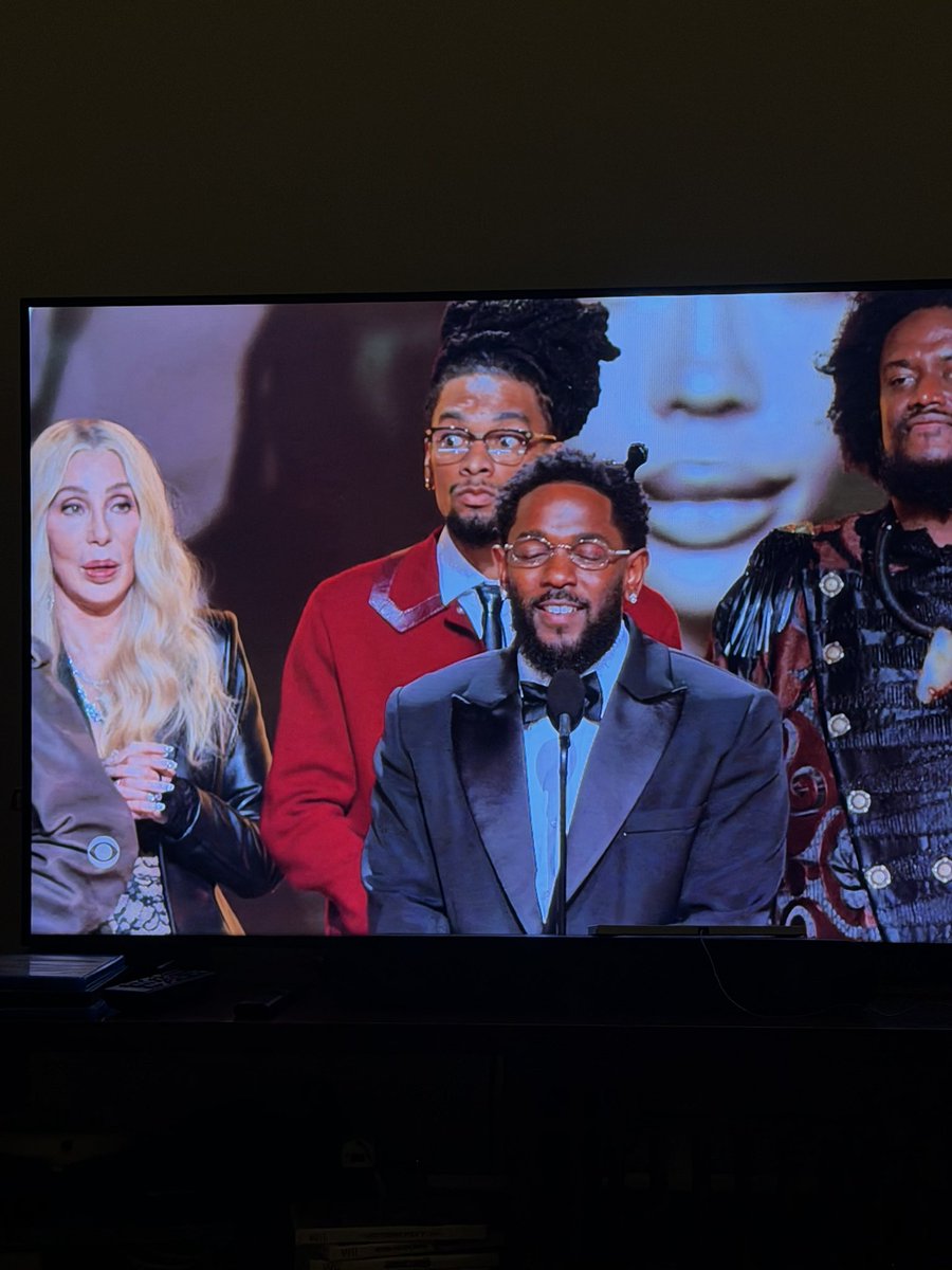 ilyclemmie's tweet image. standing there like she helped make the song