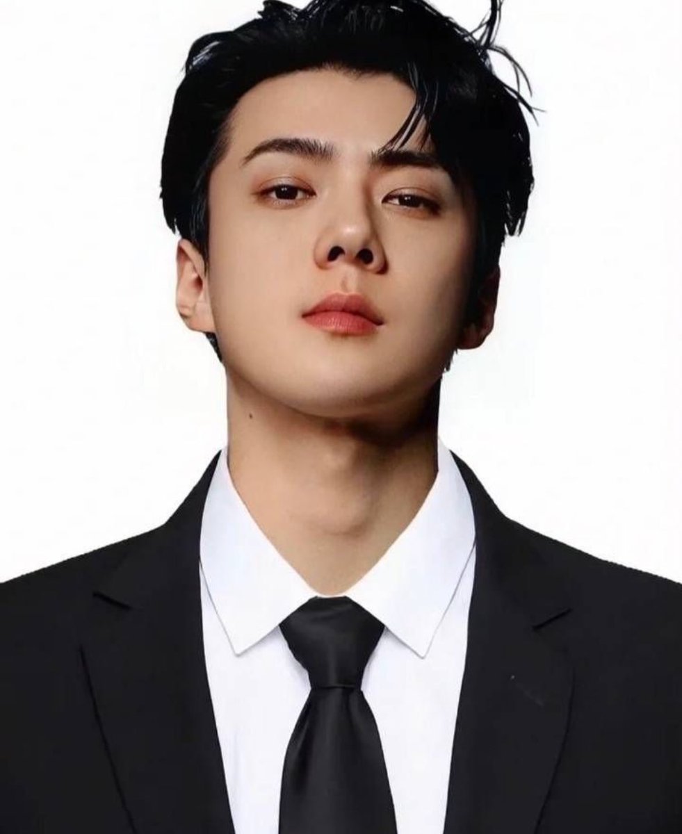 세훈이 완깐한 얼굴이 너무 그대로 잘생김 아 미남통