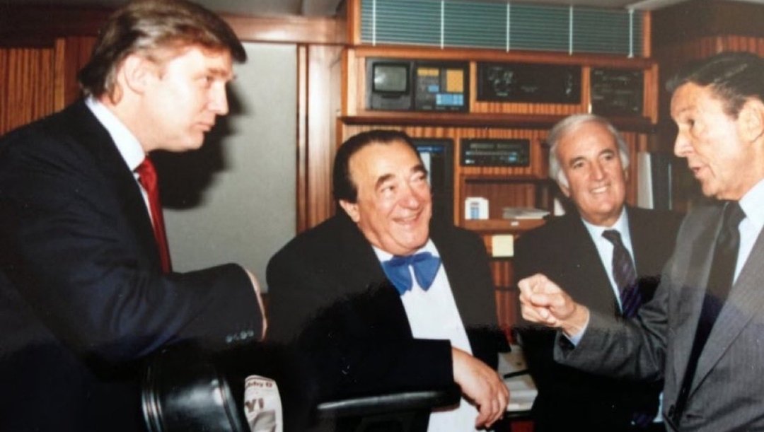 Red_Pill_US's tweet photo. Jeffrey Epstein admitted:

Ghislaine’s dad, Robert Maxwell, got taken out by Mossad. Why? He tried to shake them down for £400 MILLION, or he’d blow the lid off ALL the dirty work he did for them.

Let that sink in.  

Blackmail kingpin spills the beans on another blackmail kingpin getting "suicided" by Israeli intel for trying to flip the script.

"He was passed away."