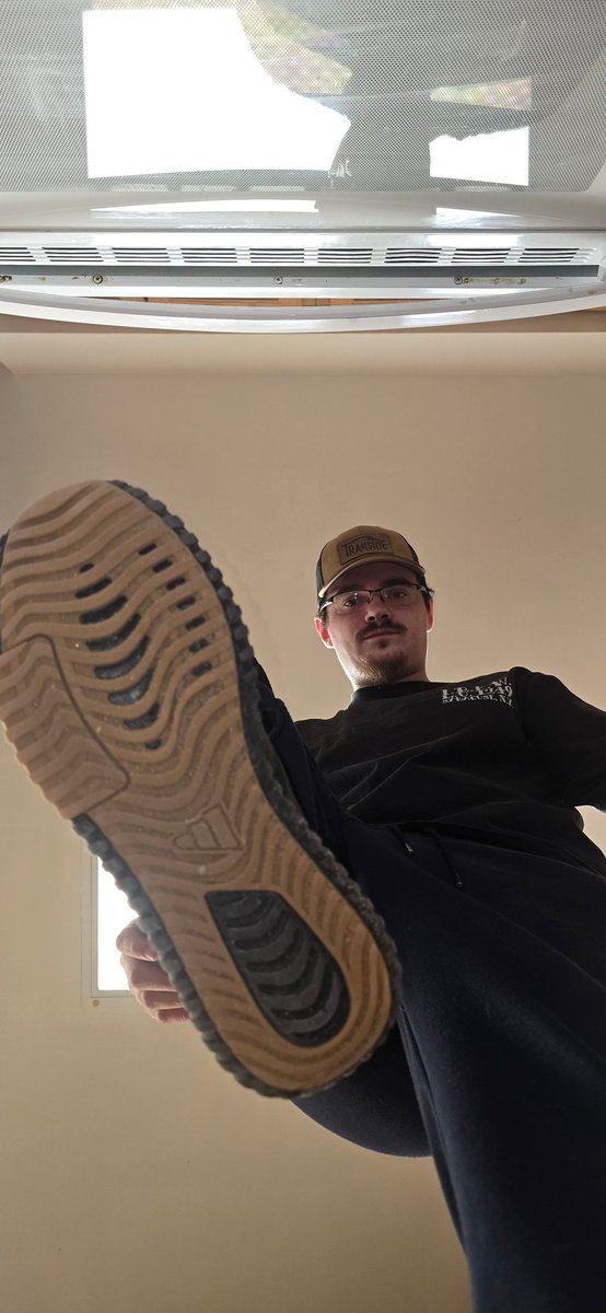 AlphaBlueCollar tweet media