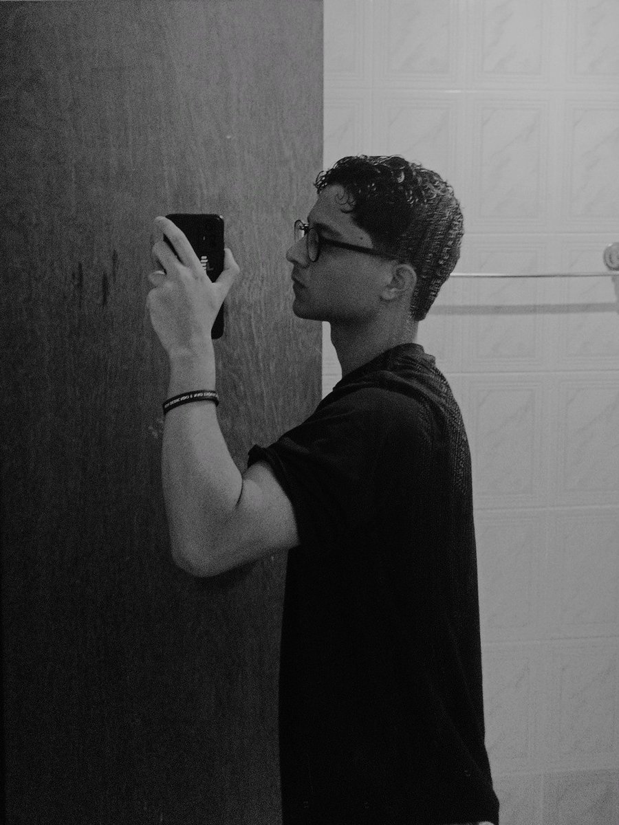 andre treis milᶜʳᶠ tweet media