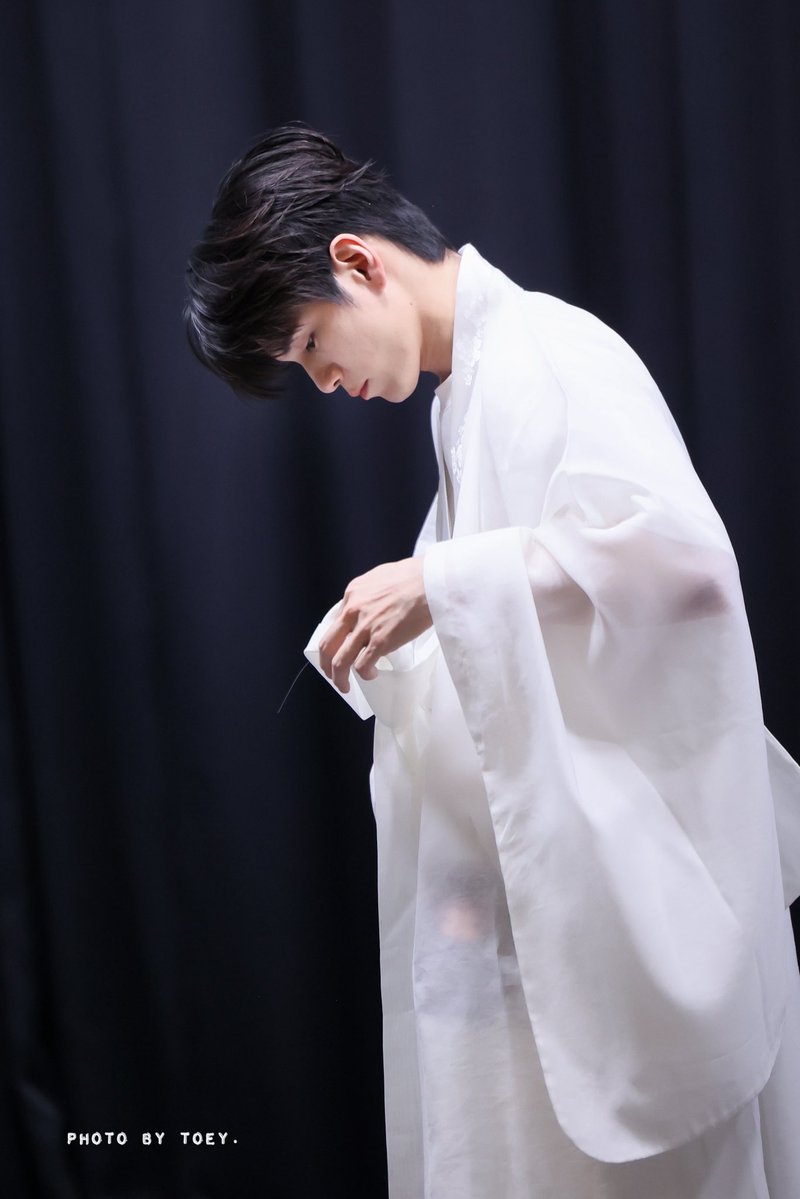 🤍🤍

#องซองอู 
#OngSeongwu 
#옹성우
#photobytoey