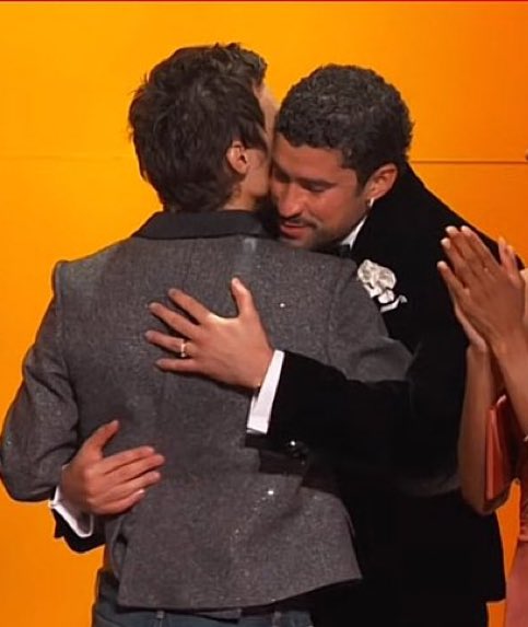 This Harry Styles and Bad Bunny hug THE MEN THEY ARE🙌🏽😍 #GRAMMYs2026 #GRAMMYs