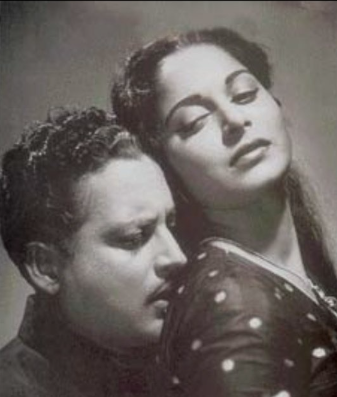CivilLearning1's tweet photo. Waheeda Rehman and Guru Dutt loved each other. Everyone thought they would get married.
But Waheeda Rehman, who was a strict Konkani-Malabar Muslim, set a condition before Guru Dutt.
She said that she would not convert to Hinduism; if he truly loved her, he would have to accept Islam.
Guru Dutt refused to accept her condition, and one day, he took a bunch of sleeping pills and committed suicide.
Later, Waheeda married a Punjabi actor and businessman, Kamaljit. But she had Kamaljit convert to Islam in a mosque in Bangalore. Waheeda's two children, Sohel Rehman and Kashvi Rehman, are also Muslim.
The same thing happened with Dev Anand as well.
Saira Banu was Muslim.
Both Saira Banu and her grandmother pressured Dev Anand to convert to Islam.
When Dev Anand refused, Saira Banu's grandmother took the diamond ring that Dev Anand had given her and, from her finger, threw it into the sea.
I'm not saying that any of this was wrong.
I just want to ask secular people: if religion doesn't really matter, then why change?
And if all religions are the same, then why did anyone have to change their religion?