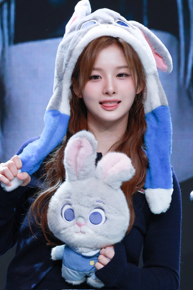 SuIIyoxn's tweet photo. Haloo https://t.co/x9dM3Hg7QS